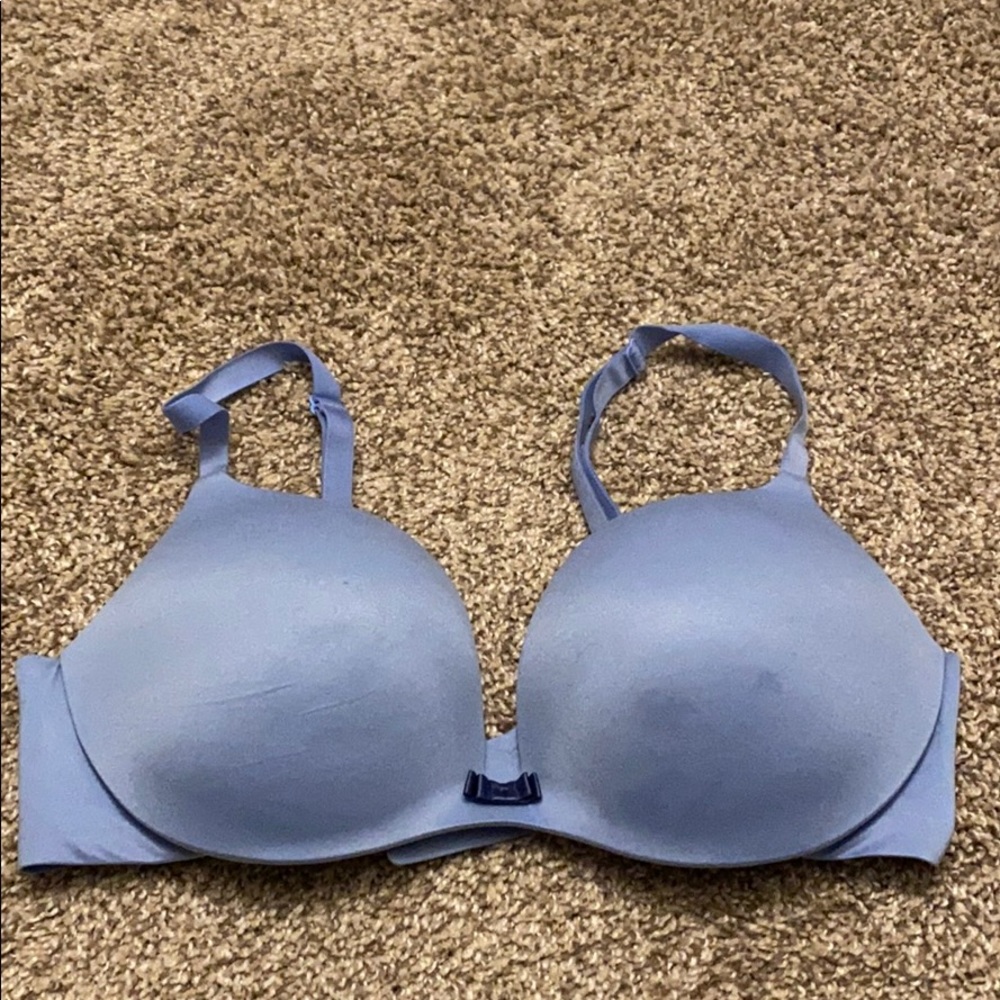 Baby blue VS Bra
